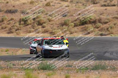 media/Jun-01-2025-CalClub SCCA (Sun) [[eae223c5dd]]/Group 2/Race 2/